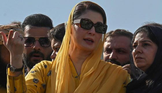AlmasHoccet's tweet photo. مریم نواز کا کرایوں میں کمی کیلئے فوری اقدامات کا حکم

#breaking #BreakingNews https://t.co/IGI6FdyLAp