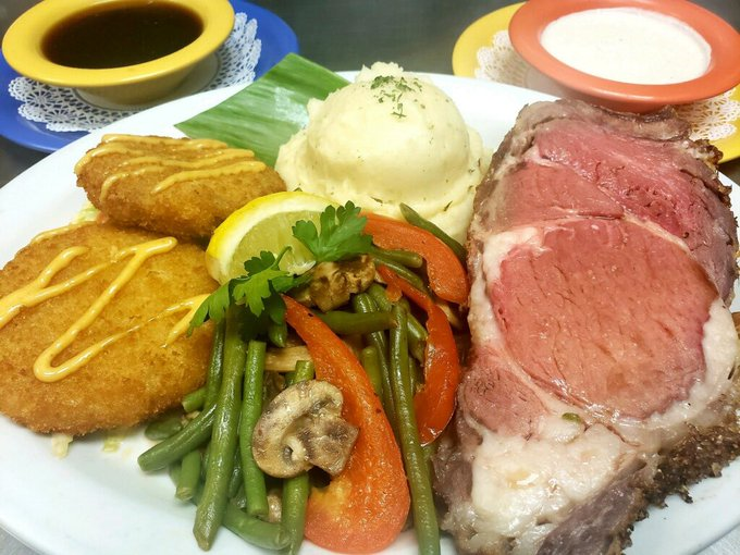 BCDlane's tweet photo. ORDER our FATHER'S💯DAY PRIME🐄RIB + SNOW KRABBY🦀CAKES VALUE🙌MEAL DEAL NOW BEFORE its SOLD OUT at @BigCityDiner at @KailuaNEWS @WindwardMall #Pearlridge & @WaipioCenter #FathersDay #Hawaii #Aloha #Kailua #WindwardMall #WaipioCenter #Brunch #Lunch #Dinner #PrimeRib #Beer #Wine https://t.co/ZY1LXJjDDu