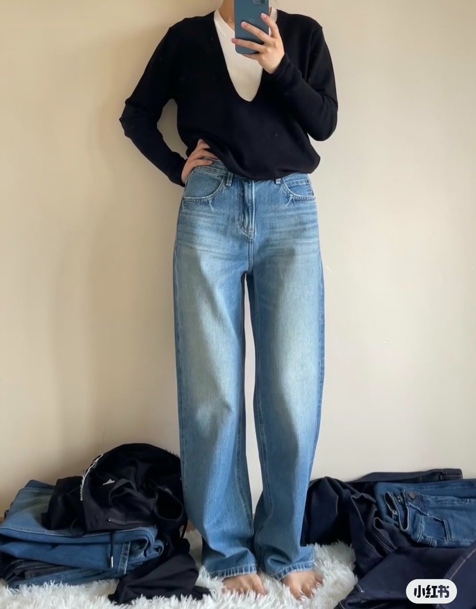 biyuwtiyy's tweet photo. SUKA BGT SAMA TOKO YANG NGERTI KEBUTUHAN CUSTOMER KAYA GINI🤩

Jeansnya dikategorikan sesuai bentuk tubuh customer, bener-bener penyelamat bgt buat yang sering salah beli jeans! https://t.co/Cs4cUOOtcl