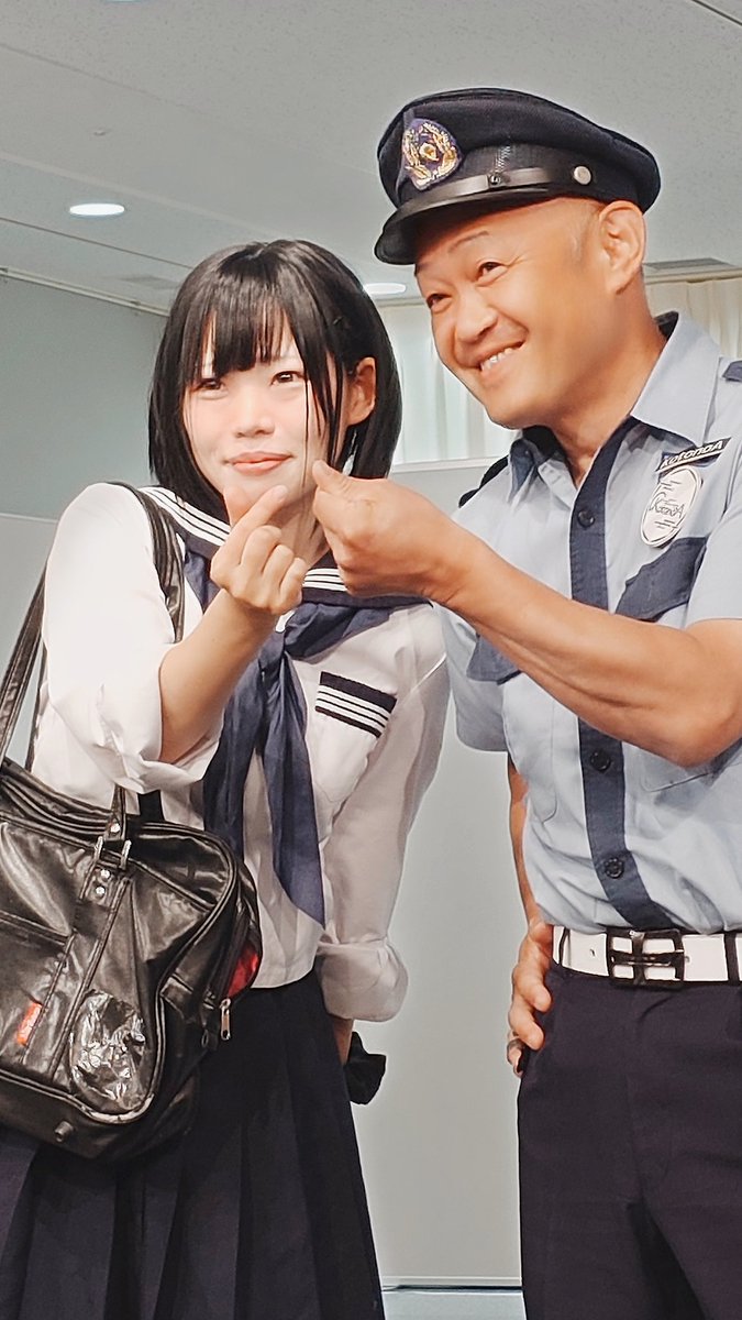 isana3's tweet photo. 2026.06.20
演劇ユニットKotonoA
第1回公演　（仮）。
思ってた以上に隙の無いとても良き舞台でした☺️🎶
みさきさんも噛み無く、感情表現に磨きがかかって…引き込まれましたょ🤯
練習の時から凄く熱心で、初回公演は高完成度との事でした(主宰雨埜さん談)
残りの回も楽しみです🥳
#KotonoA
#日向みさき
#君色シンクロニシティ