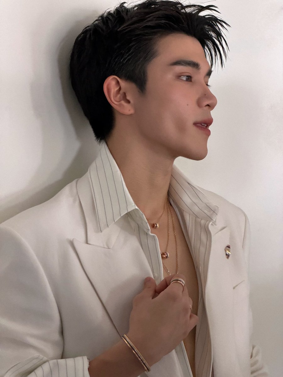 FourthOfficiall's tweet photo. IG Post Update [20062026] : gamemygb

🤍
#Boucheron @Boucheron 
#WWDThailand

@tawattannn 
#Fourthnattawat 
#โฟร์ทณัฐวรรธน์ https://t.co/fMpbw97TSw