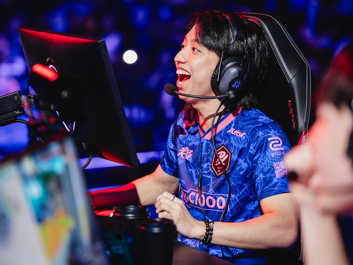 pprxteam's tweet photo. how it feels to be top 2 🥳

#VALORANTMasters #WGAMING https://t.co/YAQKz6L6w2