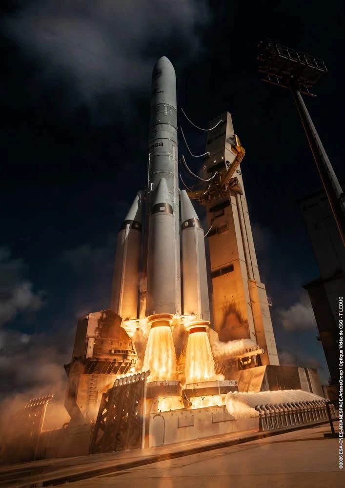 AndrewParsonson's tweet photo. That’s one good looking rocket!! https://t.co/lhKqV4U8Rb