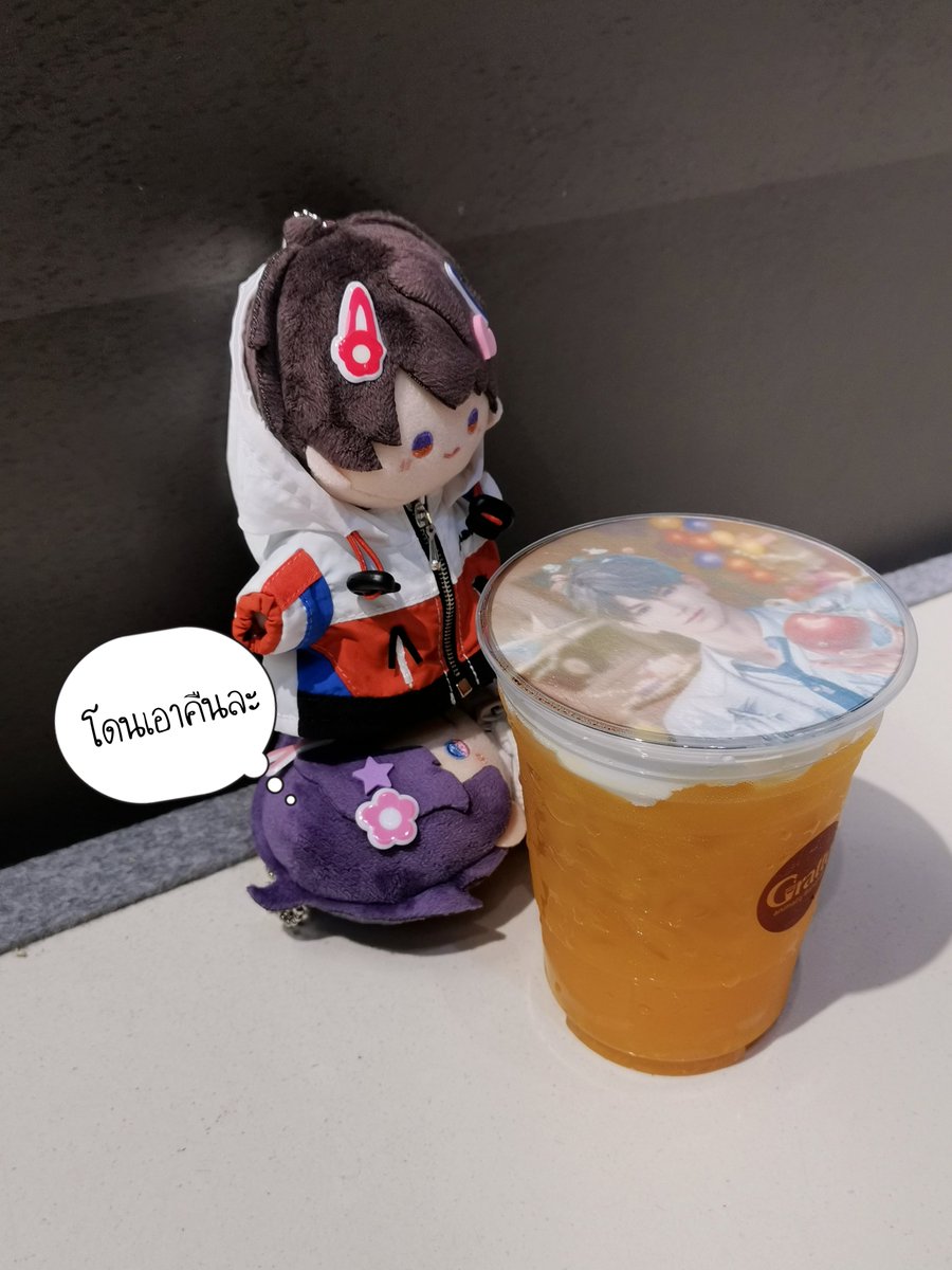 17343J's tweet photo. เบื้องหน้า​🧡                 เบื้องหลัง💜 https://t.co/7Qx7AtIlX6