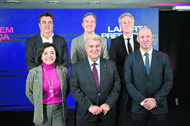 BarcaUniversal's tweet photo. 🚨 Laporta’s new Barça board will include five new members: Carles Ayats, Xavier Barniol, Carme Hortalà, Jaume Nicolás and Jaume Santiveri.

The board is expected to grow from 17 to 22 directors, with the Spotify Camp Nou, Espai Barça, economic recovery and sporting excellence as key priorities.

— @mundodeportivo