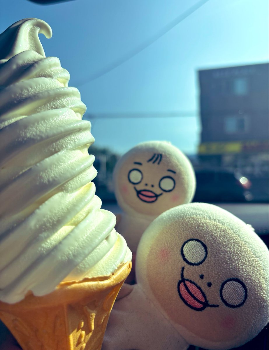 toshi104231322's tweet photo. 今日は暑かったー🚙☀️

#しろめちゃんぬいどり
#まきのまや
#いしかりとれのさと
#ソフトクリーム https://t.co/A76lH3oQVo