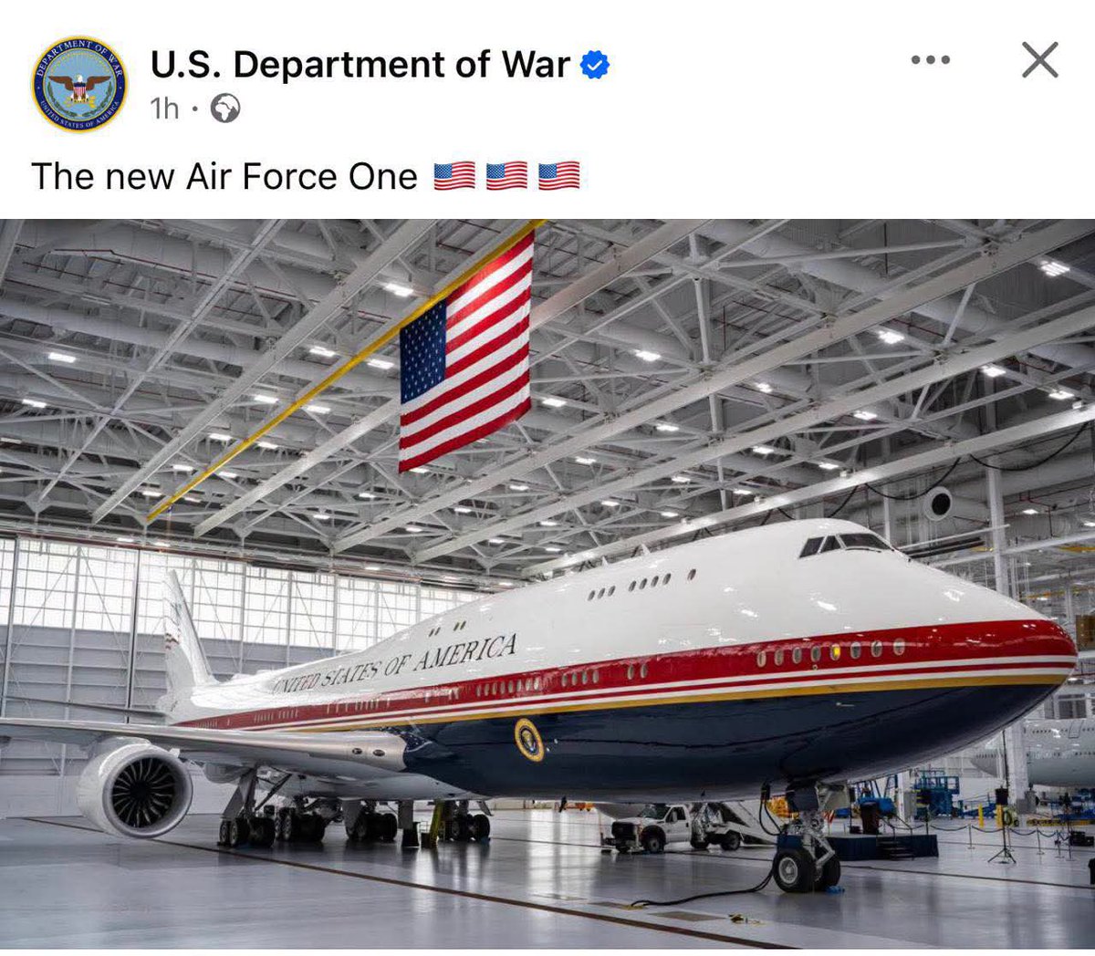 Adele_lide's tweet photo. USA wako na Air Force One mpya ya kubeba President Trump but back here at home hamtaki Rais Ruto anunue ndege mpya. Ebu tukue serious kidogo na safety ya President wetu mpendwa https://t.co/C694HzYve8