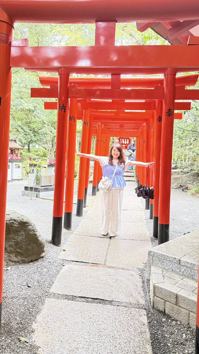 sumiko_0329's tweet photo. 熱海の帰りに来宮神社行ってきました。たくさんパワーをいただけました✨ https://t.co/YEnpUv0WV6