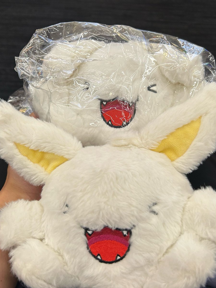 omegapoko's tweet photo. ポロンちゃんがくじ引いてくれて
またポロンちゃんゲット出来た

9周年と同じ当たり方

ポロンちゃんありがとう

やばい手の震えが凄いヾ(・ω・`;)ﾉぁゎゎ https://t.co/xwqyUycWLE