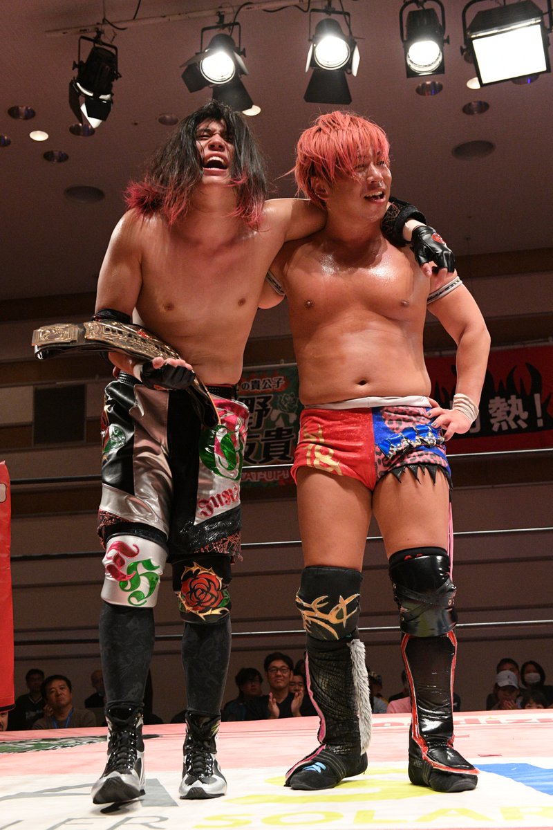 wonderman's tweet photo. HEAT-UP横浜大会でした。

メインではチャンピオン秦野選手が最強の挑戦者、大谷選手を執念の水銀投で撃破！

すべてを出し尽くした両者のさわやかな表情がすべてを物語ってる感ありますね。多数ご来場ありがとうございました！

#heatuppw https://t.co/STxNvQvvN9
