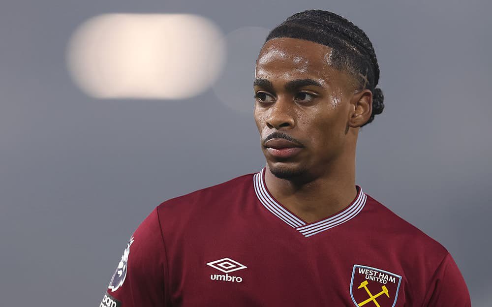 Highlinenewss's tweet photo. 🚨𝗕𝗥𝗘𝗔𝗞𝗜𝗡𝗚: Several clubs, including PSG and Manchester United, are interested in Crysencio Summerville. 👀

— @FabrizioRomano https://t.co/ZRPSYuA7yz