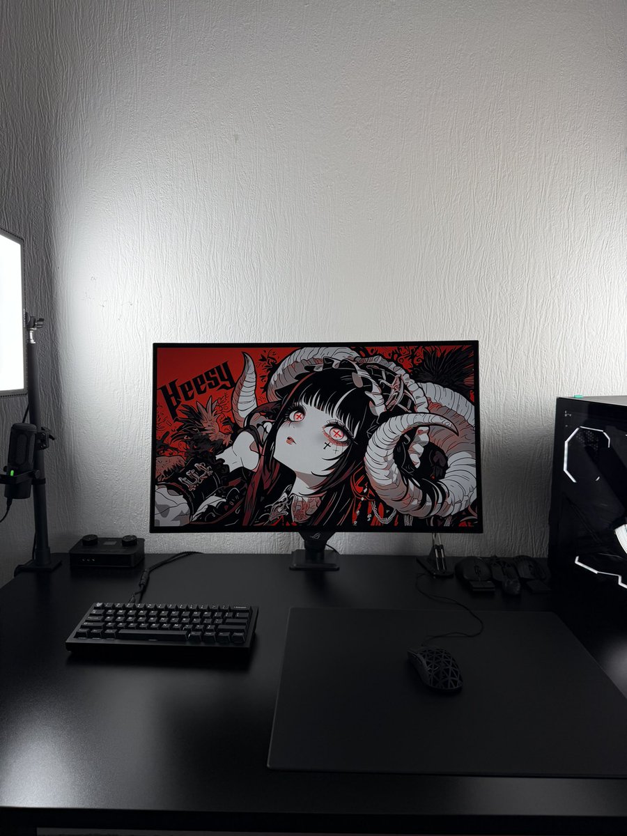 d0tfps's tweet photo. #desksetup #gamingsetup #gamingpc https://t.co/rHHPDKRzRO