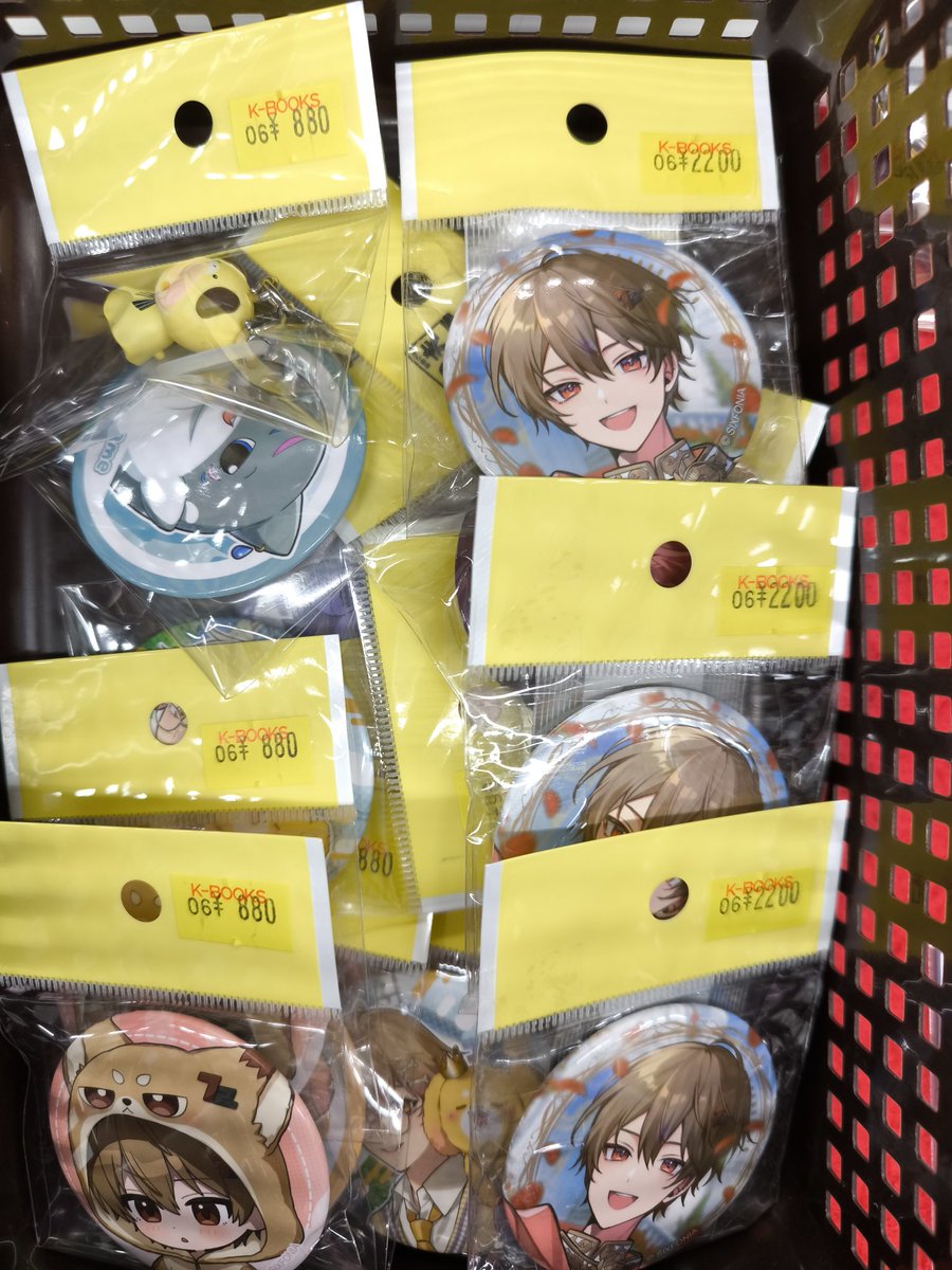 シクフォニ LAN J0KER×JOK3R 缶バッジ30個 入荷情報】 シクフォニの缶バッジが続々入荷です！！ 最新のふぉにまる