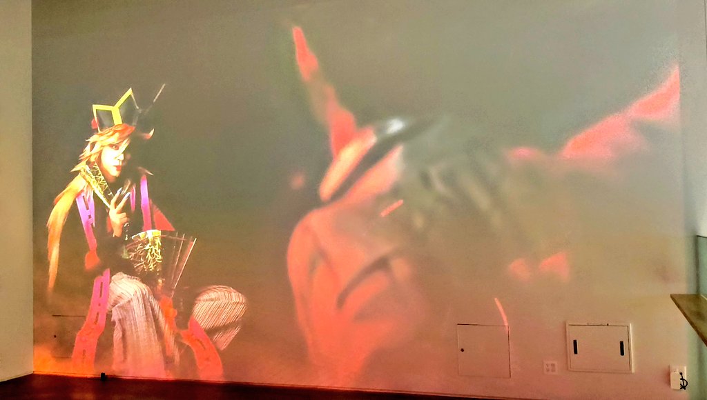 ktspmk's tweet photo. ギリ画面に収まるかぐらいこのスマホのカメラの画角が近くで腰が死ぬかと思った…広角が欲しいな… https://t.co/GK7eLnGGRr