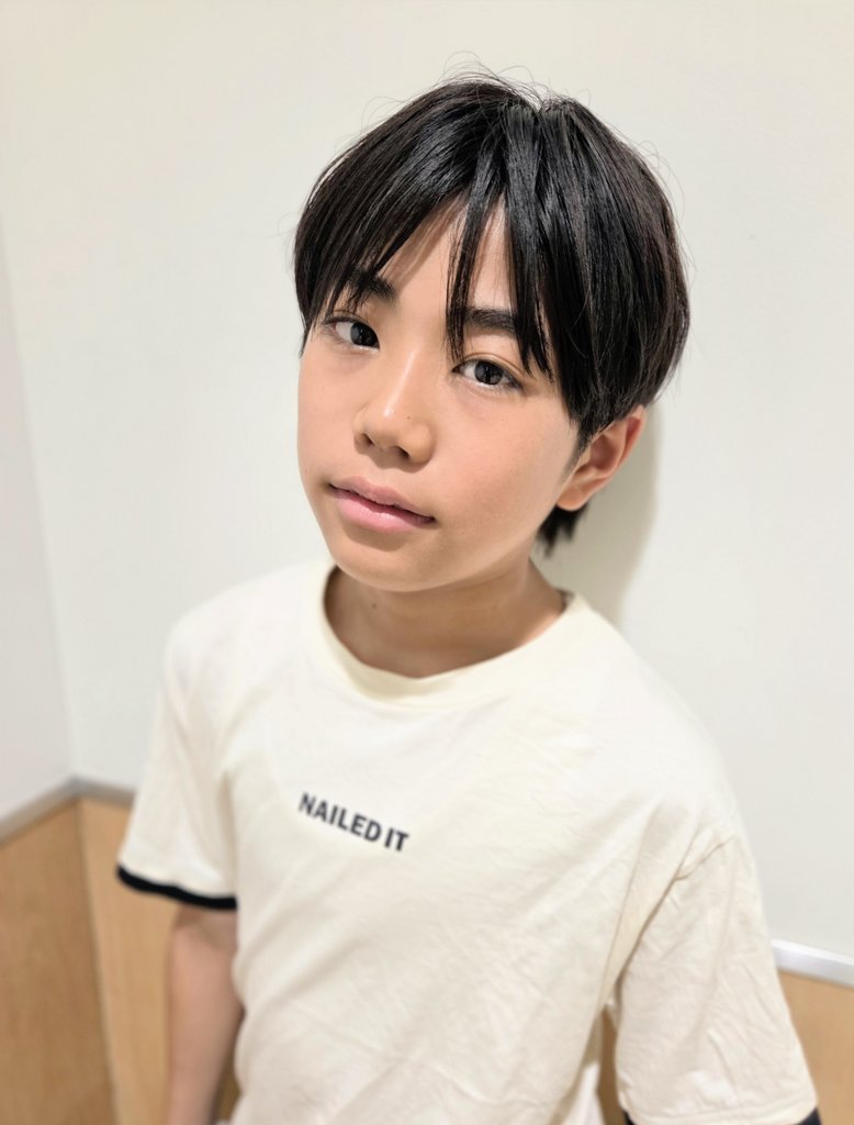 kusunoki_fuma07's tweet photo. ダンスの発表会が近いので
ヘアーカットに行ってきました！✂️
すごい伸びていたのでスッキリ
しました！！✨
#マッシュウルフ
#ヘアーカット
#楠楓馬 https://t.co/SOscyTGR2p