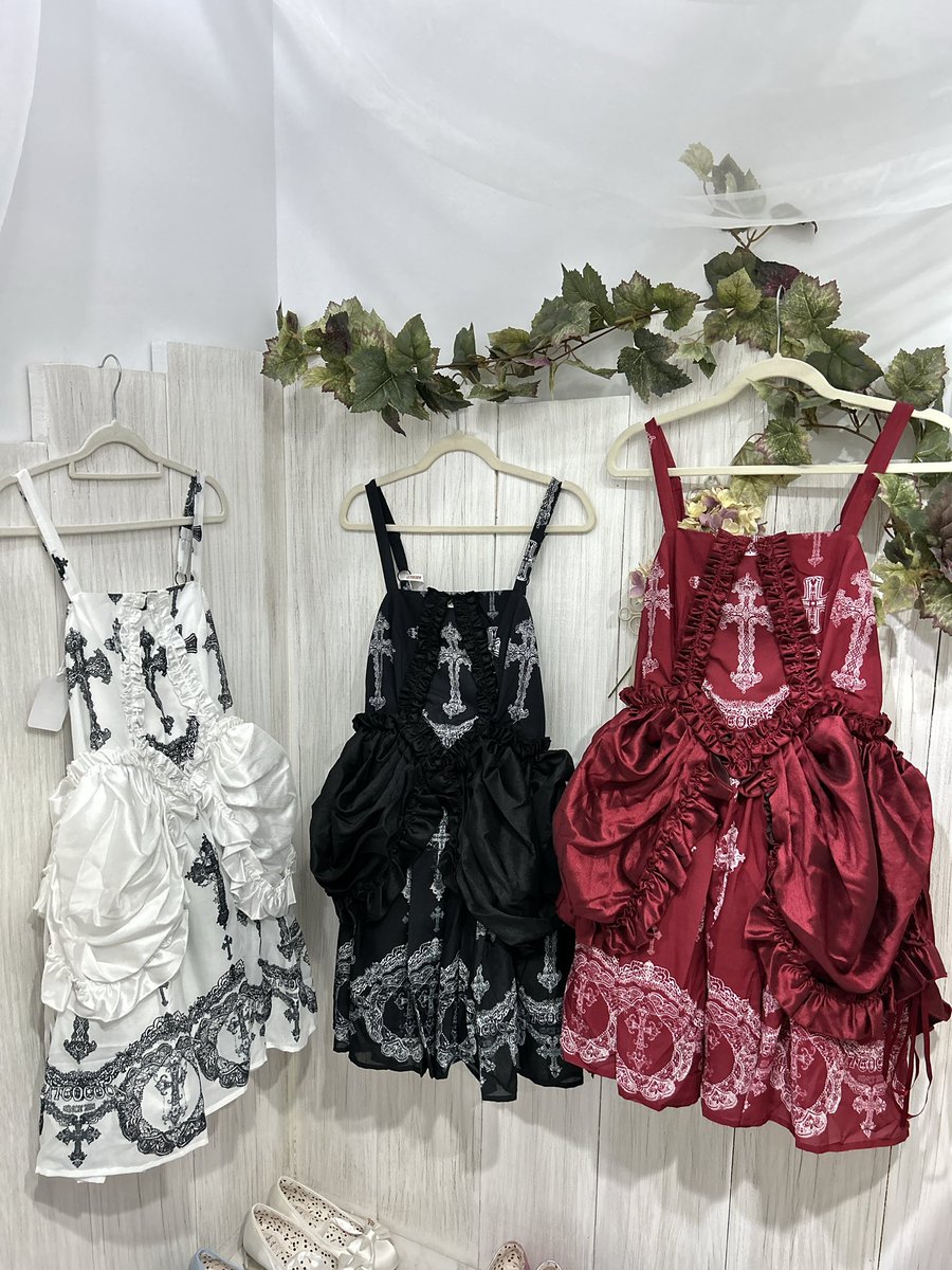 catcocoon ホワイト スカート Mサイズ ✝️入荷情報✝️ 【CATCOCOON】 Lacy Cross ジャンパースカート