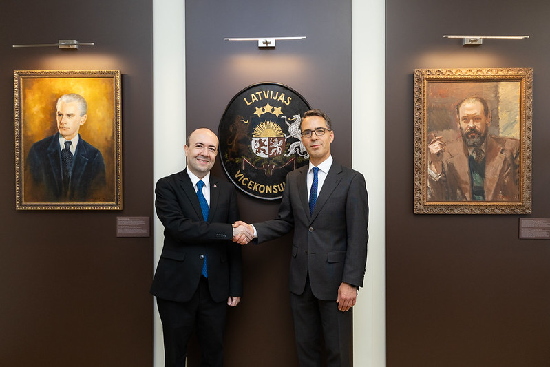 azembassy_lv's tweet photo. On June 18, the 5th meeting of the strategic dialogue between the Ministries of Foreign Affairs of the Republic of #Azerbaijan and the Republic of #Latvia was held in Riga. The Azerbaijani delegation was led by Deputy Foreign Minister, Fariz Rzayev, while the Latvian side was headed by Under-Secretary of State, Political Director of the Ministry of Foreign Affairs, @IvarsLasis1.
The sides reviewed the current state and future prospects of bilateral relations, underscoring the importance of regular contacts and mutual visits. Discussions also highlighted new opportunities for cooperation in trade, economy, education, science, and culture.
As part of the visit, Fariz Rzayev also met with Chairperson of the Foreign Affairs Committee of the Saeima of Latvia, @IMurniece, and Foreign Affairs Adviser to the President of Latvia, Edvīns Severs, and participated in roundtable discussions with Latvian experts on Azerbaijan’s foreign and security policy. 🇦🇿🇱🇻

Photo: Laura Celmiņa, Reinis Inkēns

@AzerbaijanMFA , @Latvian_MFA