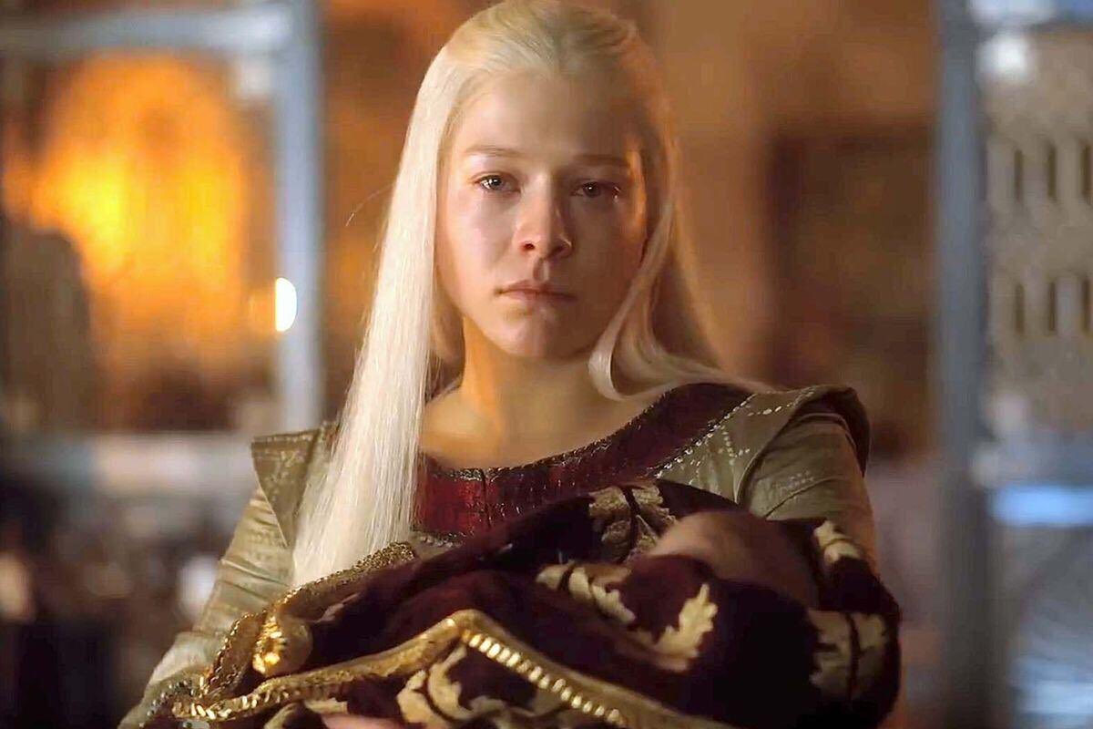 Fortune__ai's tweet photo. Rhaenyra isn’t coming back to “claim the throne” in Season 3… she’s coming back to take what she already believes is hers by right.

Is Westeros ready for a Rhaenyra who has stopped negotiating with fate and started answering it with fire and dragonfire.

Season 3 drops tomorrow what are your expectations?