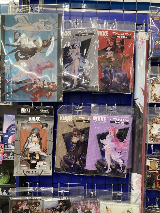 おすすめグッズ情報】 「勝利の女神：NIKKE」 グッズ各種、好評発売中