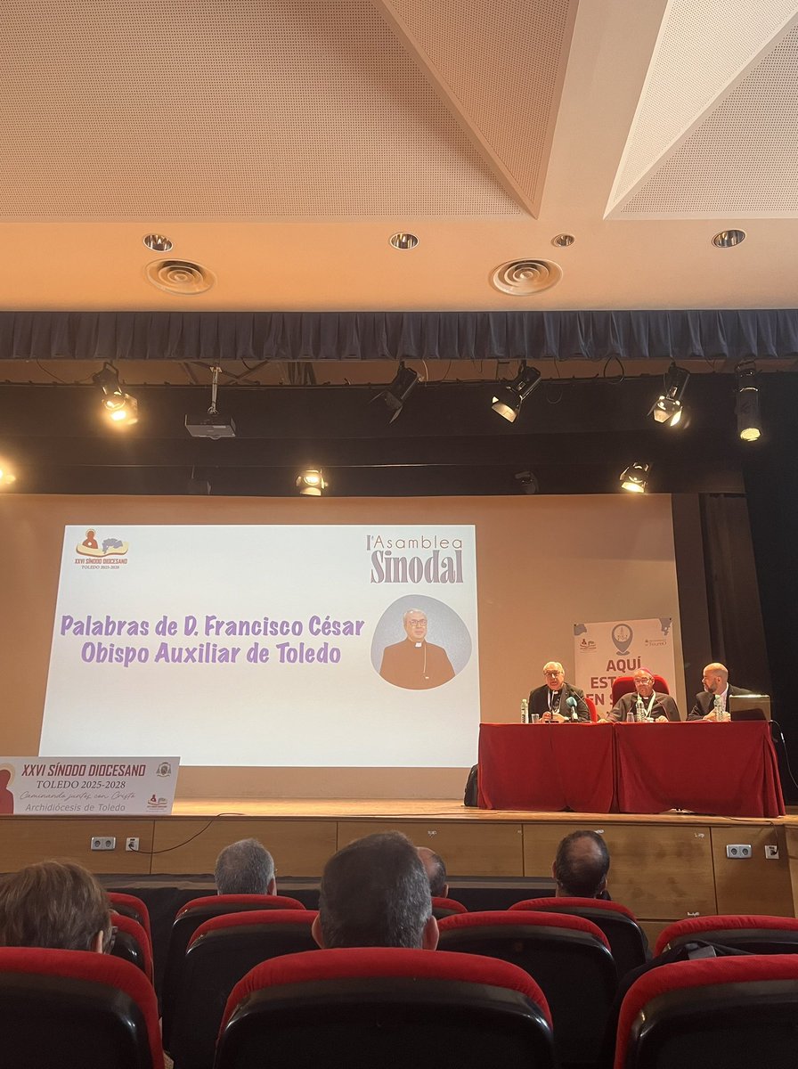 SinodoToledo's tweet photo. El obispo auxiliar de Toledo y secretario general de la Conferencia Episcopal Española, don Francisco César García Magán, se dirige a los miembros de la Asamblea manifestando que ser miembro de la Asamblea es “una misión oficial “ dentro De la Iglesia” https://t.co/oQO3ZM6afa
