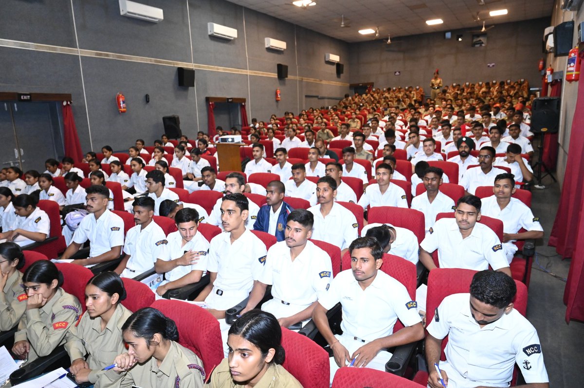 3Beesresearch's tweet photo. ⚓ TBRF &amp; DGMA conducted a Maritime Career Awareness Session for 250+ NCC Naval Cadets of 2 MP Naval Unit NCC, Jabalpur on 18 Jun 2026.Capt. K.S. Rai shared insights on maritime careers and the Blue Economy. Thanks to Lt Cdr Joel Thangeo and Brig Ritesh Bahl for their support. https://t.co/HD8DnuBEwm