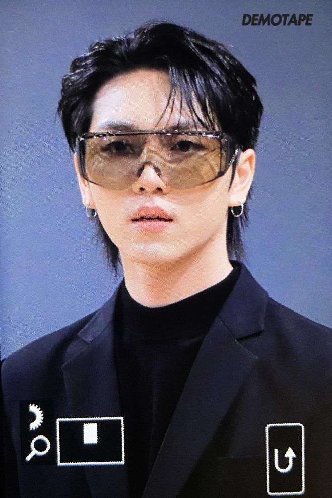 DEMOTAPE_KINO's tweet photo. 260620 팬사인회
#키노 #KINO @nakedxproud https://t.co/jj2GE9tqg6