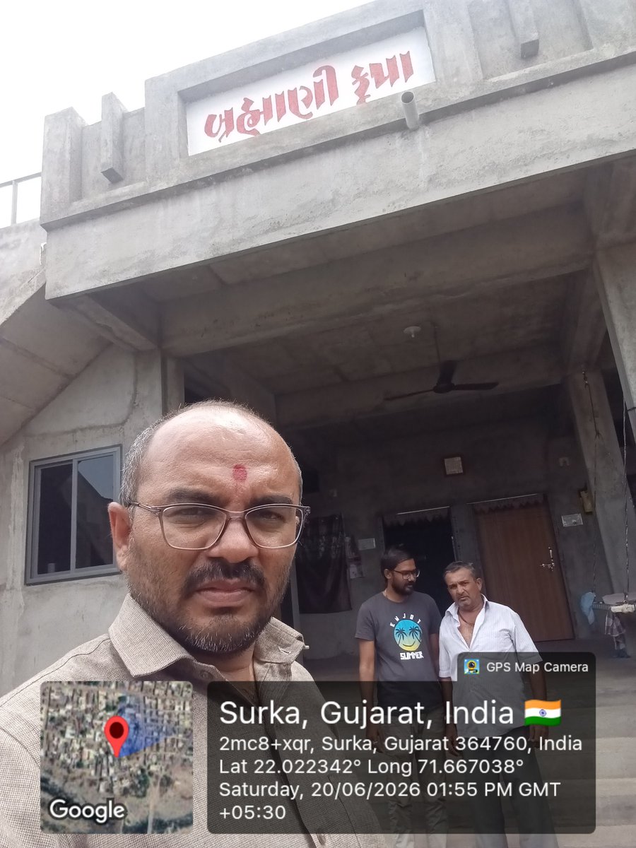 HareshBoricha17's tweet photo. સુરકા ગામે પંડિત દિન દયાળ આવાસ યોજનાના લાભાર્થીઓના આવાસ ની વિઝીટ https://t.co/zFy9EomFZ4