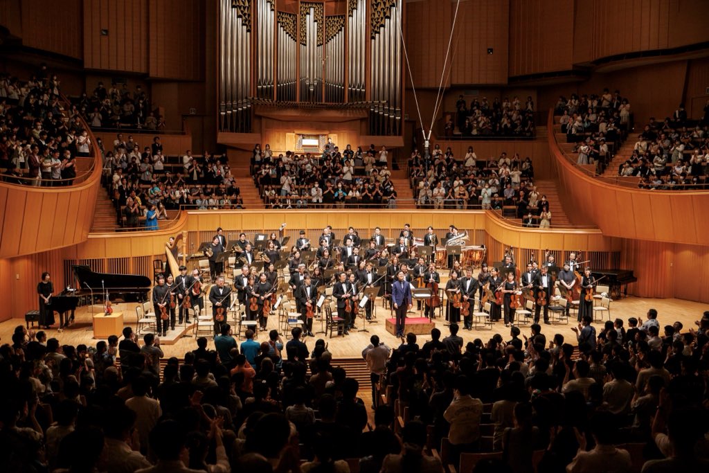 mikusymphony's tweet photo. 初音ミクシンフォニー2026🎻
札幌公演ご来場頂いた皆様ありがとうございました‼︎

札幌コンサートホール Kitara
13:00開場 / 14:00開演
指揮：佐々木 新平
演奏：札幌交響楽団
パイプオルガン：吉村 怜子
司会：藤田 咲
ゲストピアニスト：五十嵐 薫子

2026.10.07 Release‼︎
札幌、東京公演を完全収録したスペシャル4枚組CD💿
『初音ミクシンフォニー2026 at Concert Hall Kitara, Sapporo & Suntory Hall, Tokyo』
https://t.co/t1hmEVEGIg

#初音ミクシンフォニー