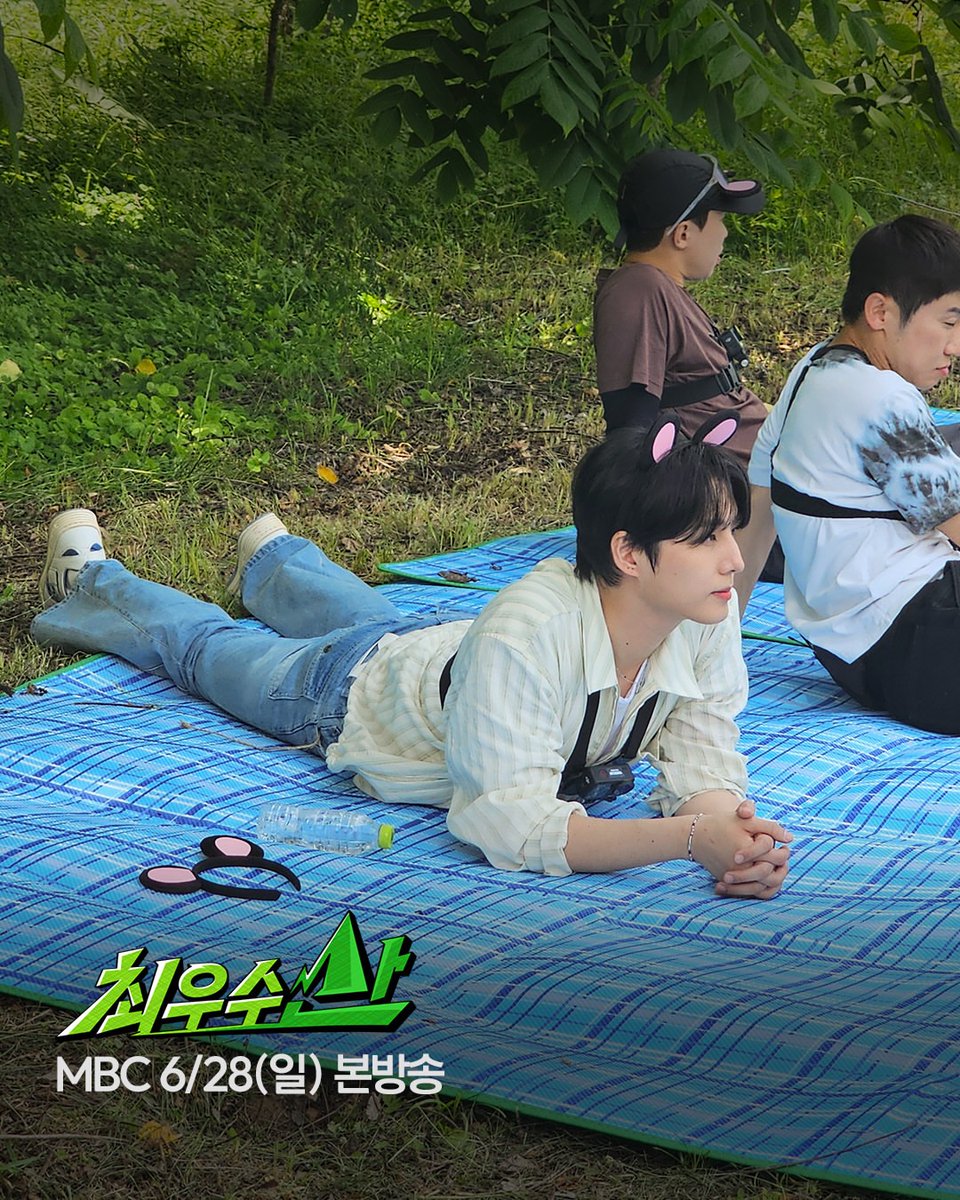 eternal_0k's tweet photo. mbc_official_bestpeak #DAY6 #데이식스 #영케이 #YoungK 

[현장 비하인드컷] YoungK 비하인드 컷 풉니다🦊🐱

<#최우수산> 6/28(일) 최초 공개✨
일요일 오후 6시 MBC 본방송

MBC 260628 방송

🔗 https://t.co/Tlv0oAj5Dx
⠀⠀ https://t.co/HyunF3rw5I