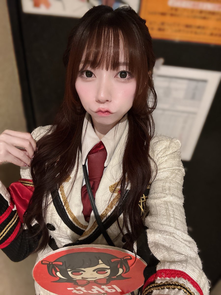 ハンナさま❤️ 当社比ばぶみメイクにした日やったで🍼気づいた？ IDOL PORT mini Vol