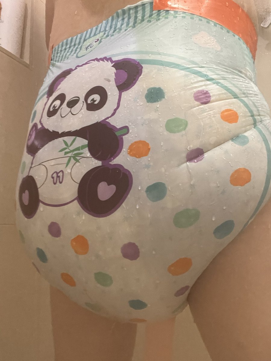 paddedracc's tweet photo. I-I’m big! I-I can take off my own pamps I just didn’t wanna.. and I had to shower…

Happy #BDF :3 https://t.co/cG1BsCOUDE