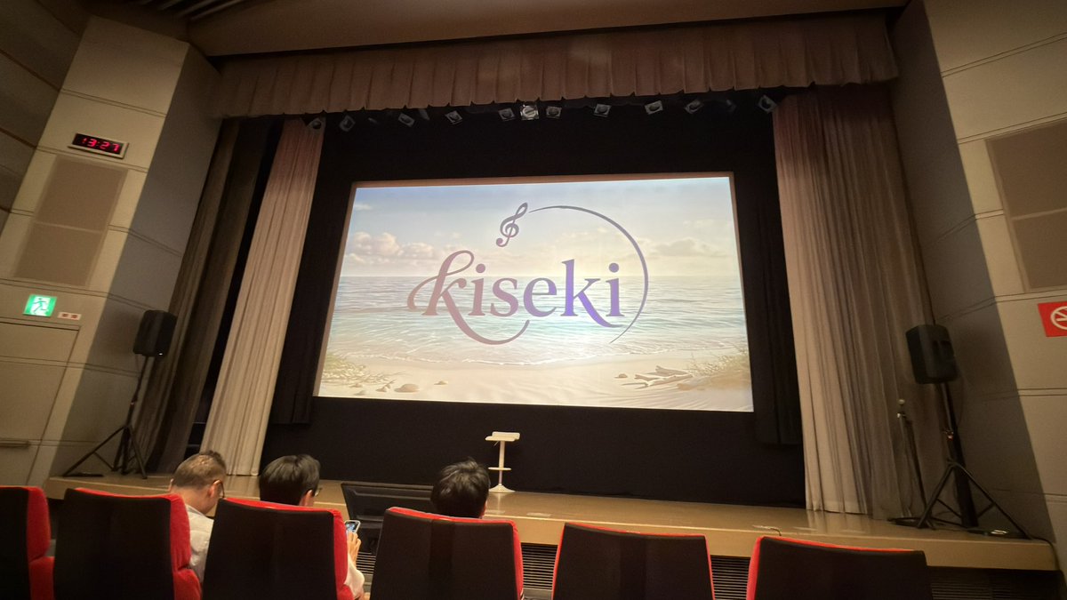 sacopon1980's tweet photo. 新田恵利さん40周年ライブ
曲はもちろんだけど音響(?)良かったですね
設備なのかわかりませんが、まるで新しく撮ったかのような！
メドレーはしっかり組み合わさってるしリフレインの曲もしっかり終わるように変わっているし

曲数もすごくて盛りだくさん
最高のライブでした❗️ https://t.co/FdC9o5ceb3