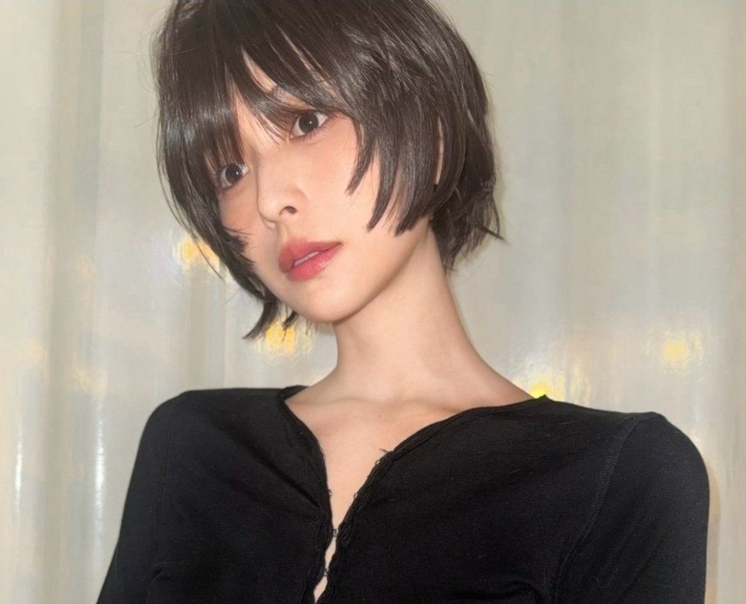 kokoneru0904's tweet photo. ねるちゃんインスタ更新ありがとう
今回は本当に髪を切りました😆!!
ショートヘアねるちゃんがかわいい💕
前回だまされてしまったウィッグねるちゃんも並べてみました🤗(2・3枚目)
#長濱ねる
#nerustagram #nerusfan
@nerustaff https://t.co/gV7GV3EUua
