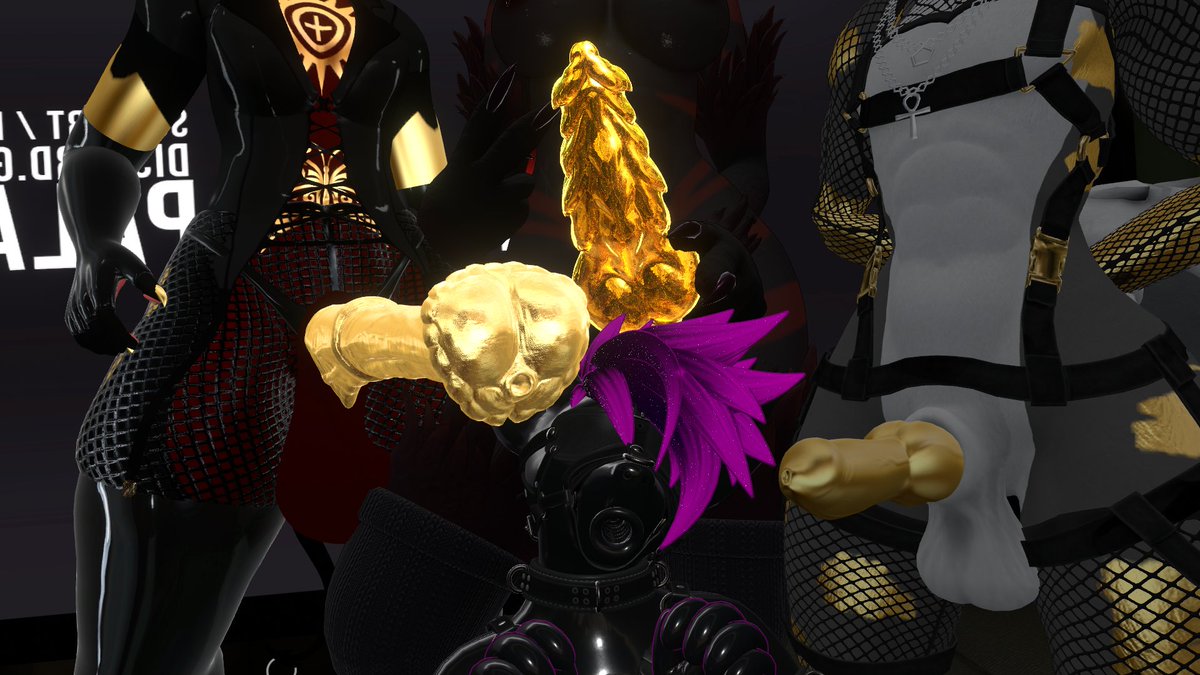 Trooperdif13's tweet photo. Some friends and I got to have some fun~ #nsfwtwtًً #vrchat #golden https://t.co/e84sHF7NBu