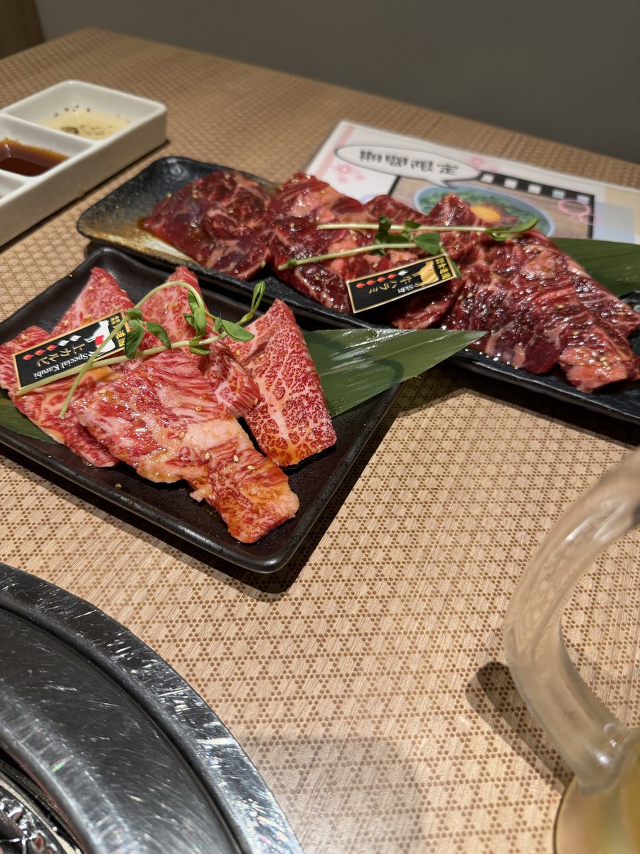 K_enemy's tweet photo. 母と弟も6月生まれなので食事会👍 https://t.co/eBPage1EUD