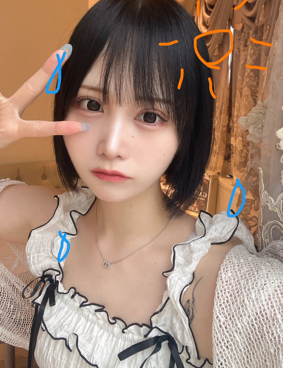 1107___h's tweet photo. ビアガーデンいべんとやってます！！
雨なのできをつけてきてね☔️☔

今日は私服です🏖☀️ https://t.co/jpFgzrR1br