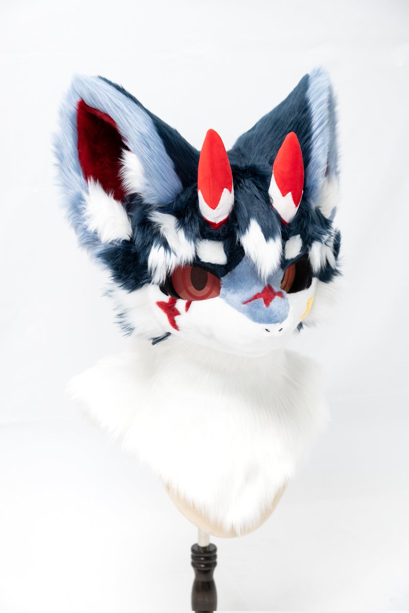 RennautFox's tweet photo. 新的龙设，好きですわ
#furry #fursuit https://t.co/58Lsz7RTt6
