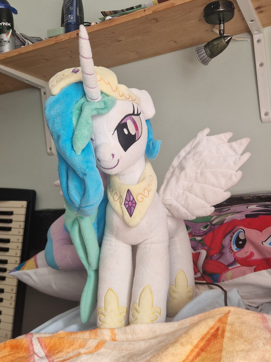 Cure_Fox22's tweet photo. Happy Celestia Day every pony! 🦄☀️❤️

#princessCelestia #mylittlepony #mlp https://t.co/G9YhIIadLC