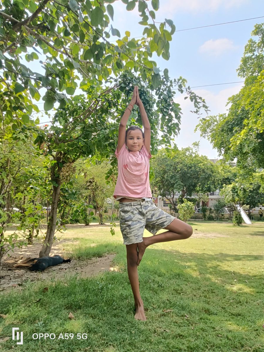 khushithengo's tweet photo. ����‍♀️ International Yoga Day 🧘‍♂️

On this International Yoga Day, our young participants came together to embrace wellness, balance, and mindfulness. Through yoga, they learned the importance of strength, focus, and inner peace.

#InternationalYogaDay #KhushiFoundation https://t.co/shNZenBu1o