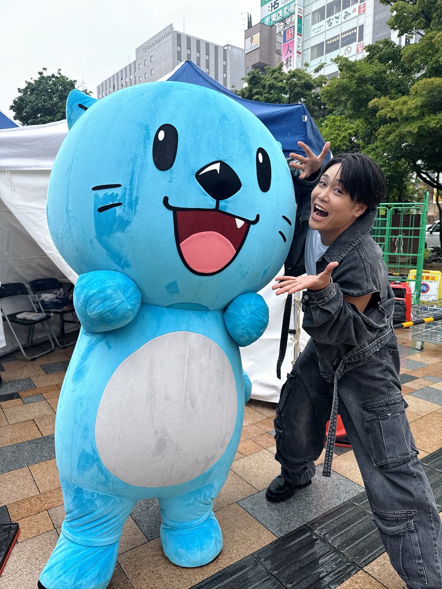 TAGO_CCC_M's tweet photo. 福テレMUSIC TIME LIVE

福島初上陸でしたー！！！㊗️

こういう素敵なご縁で新たな土地にまたCCCを広めて、地域の方ともコミュニケーションがとれるの素敵ですよね

待っててくれたみんなも駆けつけてくれた
みんなもありがとう！！

地元のスター💫
ニラッコちゃん！！！

ALT https://t.co/VesAq2J5eA