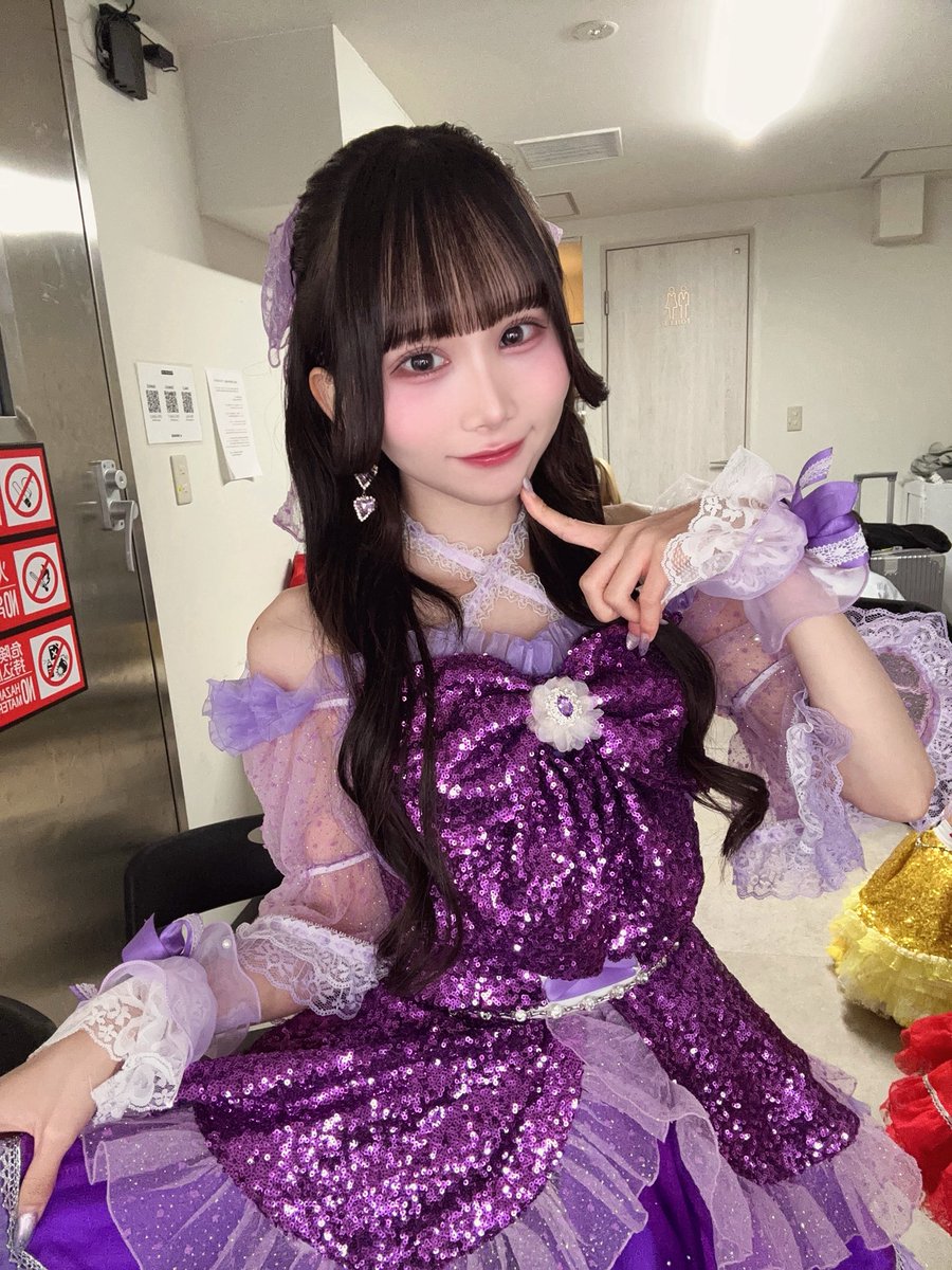 mochi_mochi0316's tweet photo. 第3回目Blüme主催ライブ💜
雨の中来てくれて本当にありがとう🫶
たくさん紫見えてとっても幸せな時間だったよ꒰ᐢɞ̴̶̷ ·̫ ɞ̴̶̷ᐢ꒱♡♡

そして新衣装と新曲もどうだったかな？︎︎☁
にゅーBlümeちゃんもたくさん愛してね🎀 https://t.co/AcJBWfEBtb