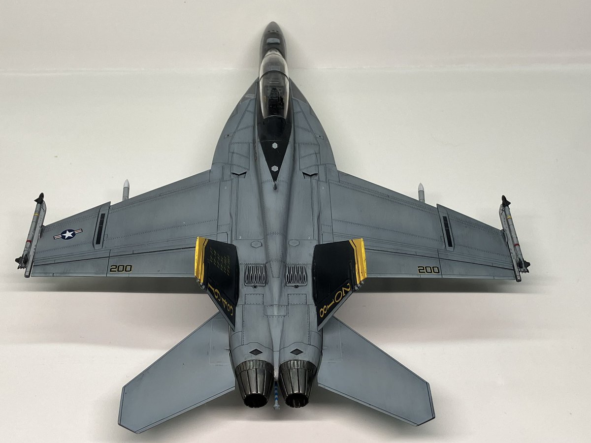 terami_evo's tweet photo. やっと完成♪
#ハセガワ
#F/A-18F https://t.co/gmSQxP9hVN
