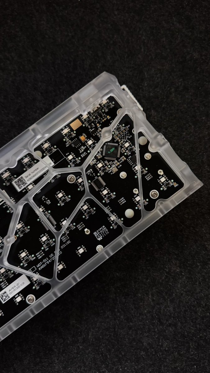 ZiadKeebs's tweet photo. Keyboard Build #540 
Wooting 60he V2 
PC Plate 
Gateron Jade Pro lubed 
Holy60 by @KBDfans 
PBTfans Calkis https://t.co/NN1aNGZKWf