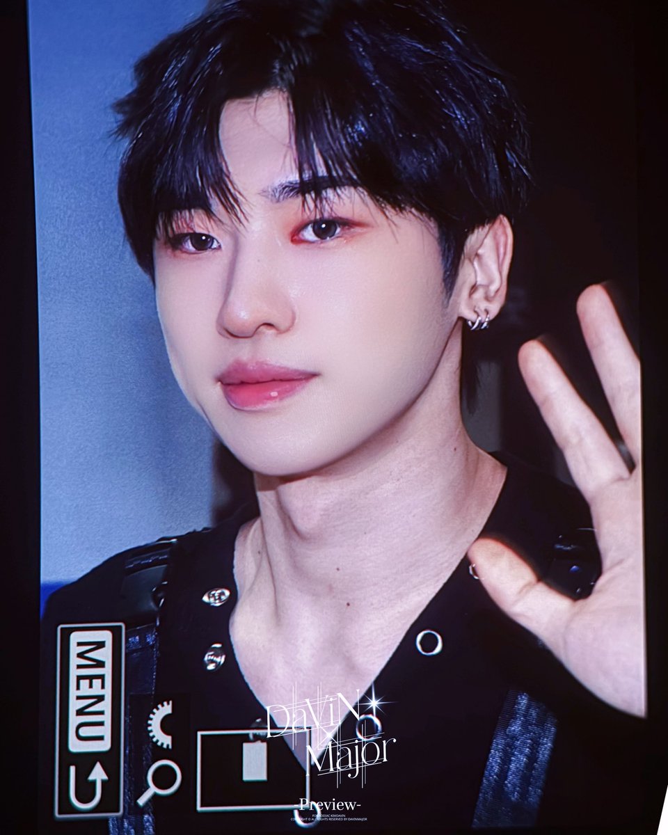 dvnm530's tweet photo. 260620 소디엑 다빈

 #소디엑 #XODIAC #다빈 #DAVIN #PHANTOMFIRE #팬텀파이어 https://t.co/VKGTR0k0XR