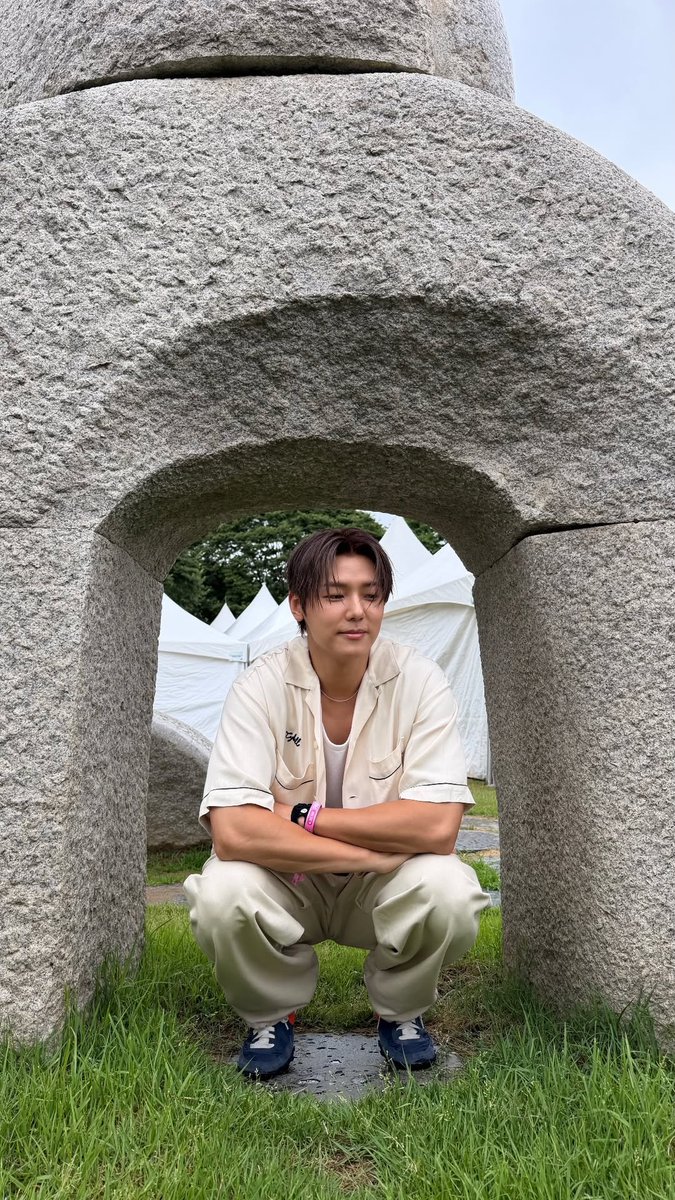 bluetoryfly's tweet photo. hi stylist, this is my favorite hair of minhyuk! thank you so much for keep this hair 🫠 

#CNBLUE #씨엔블루 #SPMF #서울파크뮤직페스티벌 #SeoulParkMusicFestival #SPMF2026
From CNBLUE UN Support https://t.co/YdkgpernL5