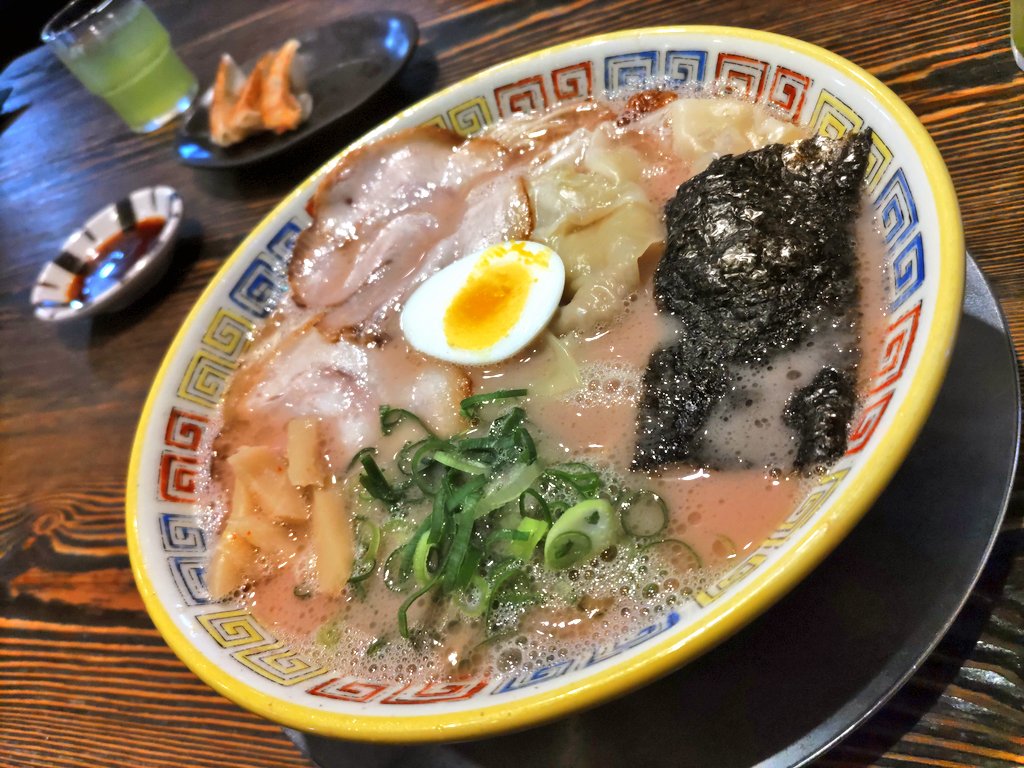nan_puu's tweet photo. 久留米の大砲ラーメン本店にも行ってきた🍜 https://t.co/0rIxMD4D6v