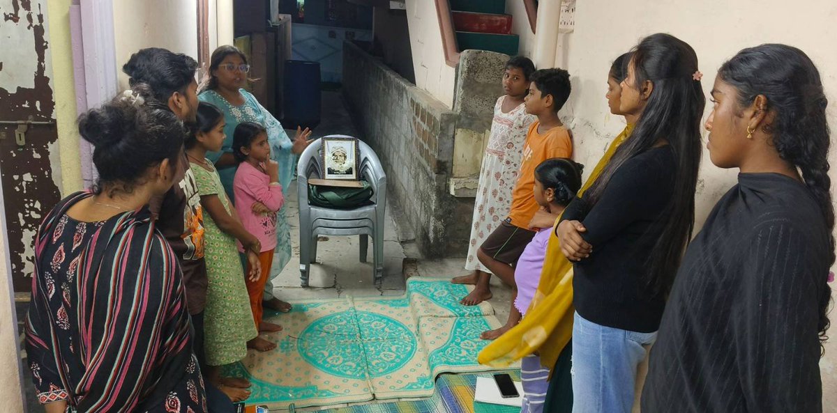 BSLSCTadepalli's tweet photo. కుల వ్యతిరేక పోరాట యోధుడు "అయ్యంకాళి" వర్ధంతి సందర్బంగా గురువారం జూన్ 18న తాడేపల్లిలో ప్రకాష్ నగర్లోని భగత్ సింగ్ లైబ్రరీ &amp; స్టడీ సెంటర్ వద్ద సభ నిర్వహించడం జరిగింది. https://t.co/wjBZCR6W6J