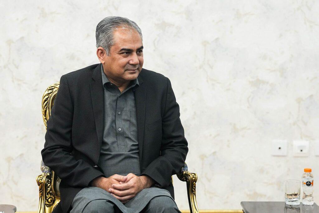 Pakistan's Interior Minister, Senator Syed Mohsin Raza Naqvi, left ...