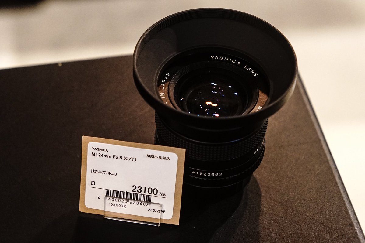こんにちは、新人アルバイトのYです！ 今日は、YASHICA ML 24mm F2.8を