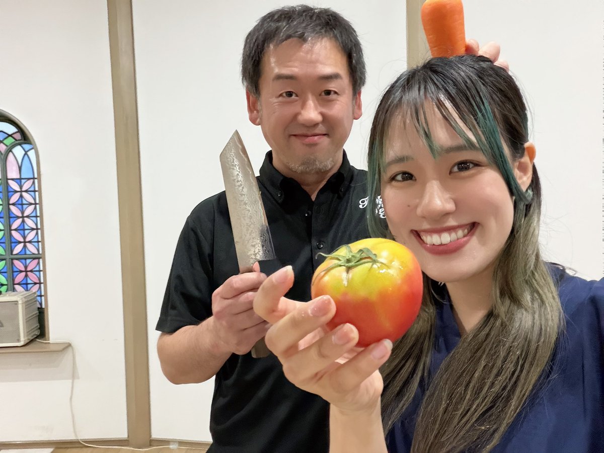 iroha_wakana's tweet photo. 武生YEGさんのプレ大会で銘切りさせて頂きました🫡⚔️

越前和紙、越前箪笥、越前打刃物の良さが広まれ〜って気持ちで、実演しておりました🌿

本番でも銘切りさせて貰いますよ〜！
ありがとうござきました！！
#越前たけふ大会 #日本商工会議所青年部 https://t.co/GlT5pKx4Gf